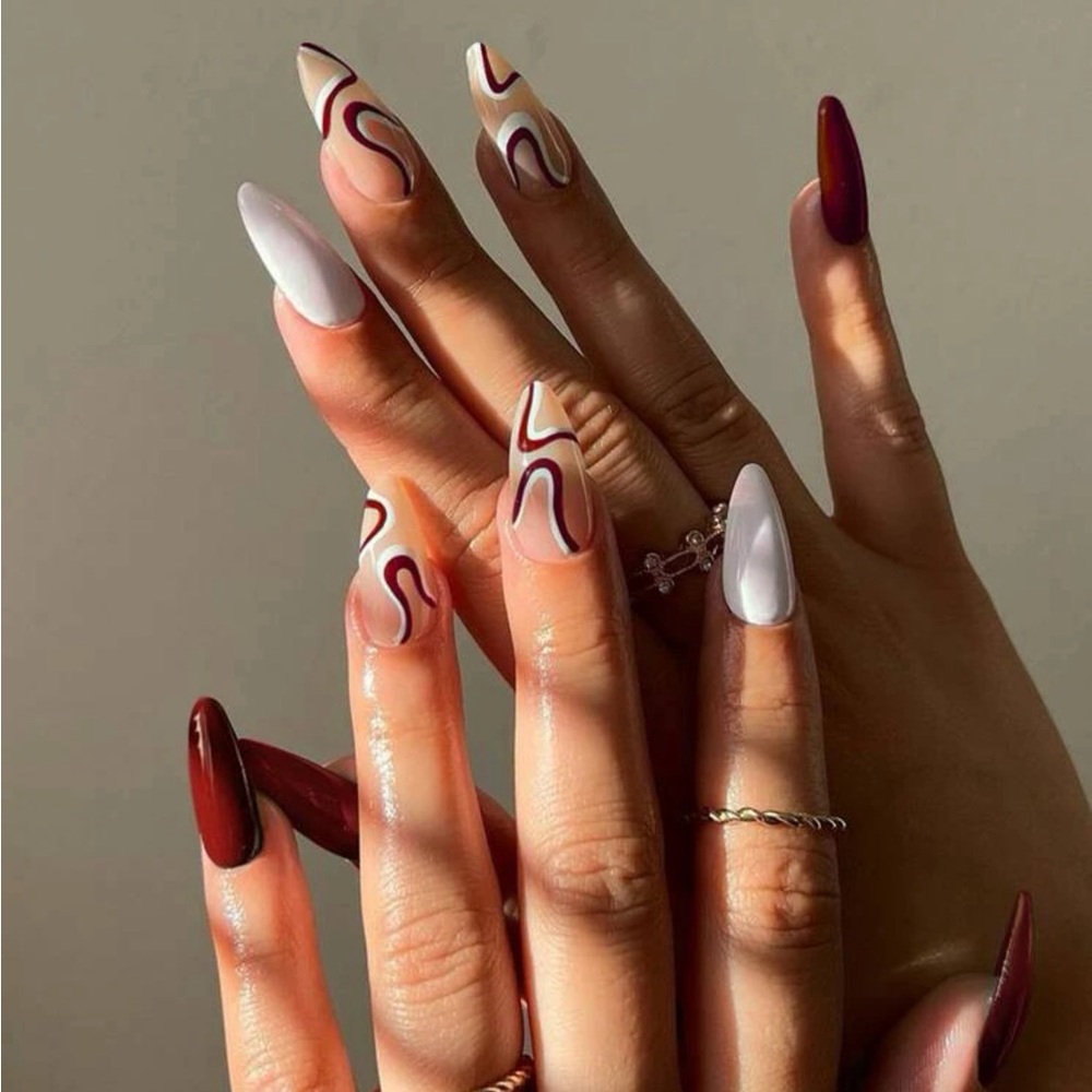 24pcs long almond shape, wine red & white stripe design good & Reusable Nail kit
